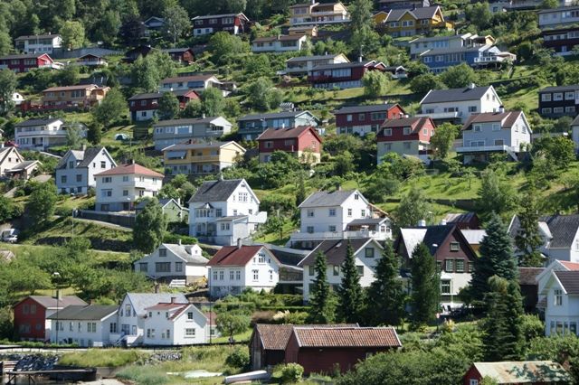 Zdjęcia: Sognefjord, Hordaland, Urocze domki nad Sognefjord'em, NORWEGIA Zdjęcia: Sognefjord, Hordaland, Urocze domki nad Sognefjord'em, NORWEGIA