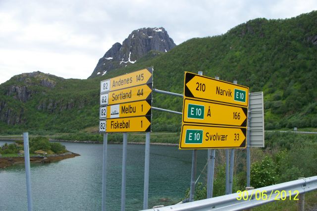 Zdjęcia: Lofoty, Skrzyżowanie drogi 82 z E10, NORWEGIA Zdjęcia: Lofoty, Skrzyżowanie drogi 82 z E10, NORWEGIA