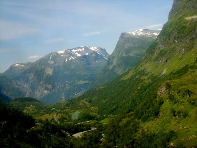 Zdjęcia: Geiranger, Widoczki, NORWEGIA Zdjęcia: Geiranger, Widoczki, NORWEGIA