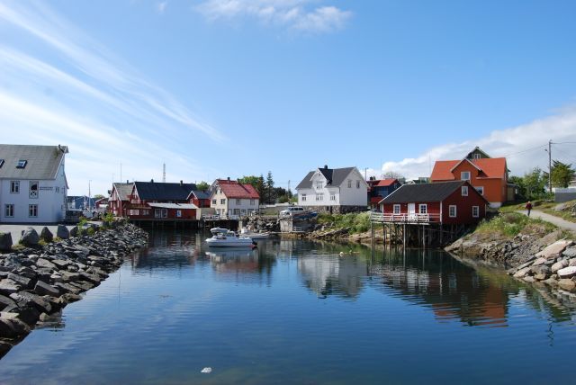 Zdjęcia: Hennigsvaer, Lofoty, Hennigsvaer - jedna z najpiękniejszych wiosek rybackich na świecie.., NORWEGIA Zdjęcia: Hennigsvaer, Lofoty, Hennigsvaer - jedna z najpiękniejszych wiosek rybackich na świecie.., NORWEGIA