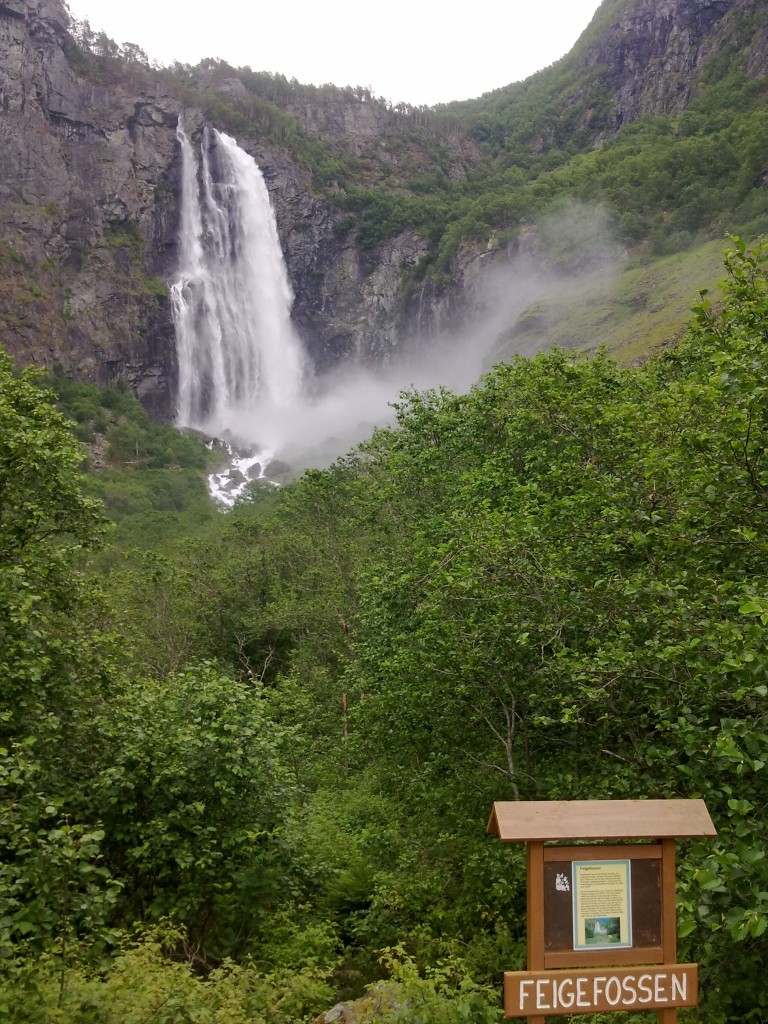 Zdjęcia: Luster, -Sogn og fjordane, wodospad, NORWEGIA Zdjęcia: Luster, -Sogn og fjordane, wodospad, NORWEGIA