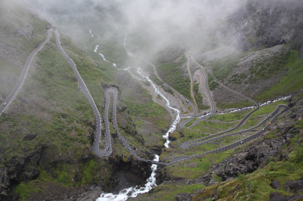 Zdjęcia: Trollstigen, Rauma, Trollstigen - Drabina Trolli, NORWEGIA Zdjęcia: Trollstigen, Rauma, Trollstigen - Drabina Trolli, NORWEGIA
