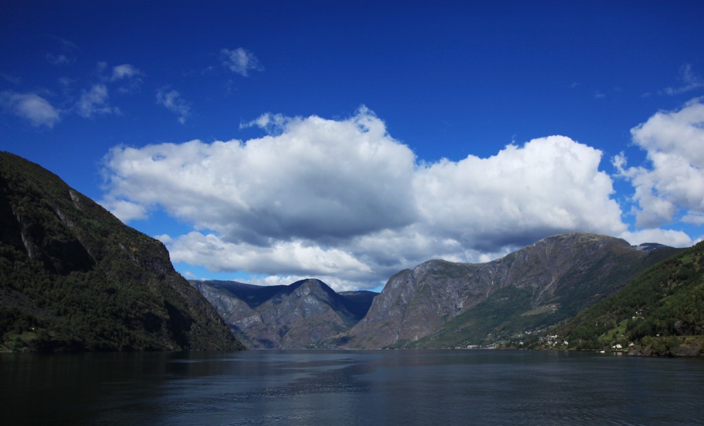 Zdjęcia: Aurlandsvangen, Sogn og Fjordane, Aurlandsfjorden, NORWEGIA Zdjęcia: Aurlandsvangen, Sogn og Fjordane, Aurlandsfjorden, NORWEGIA