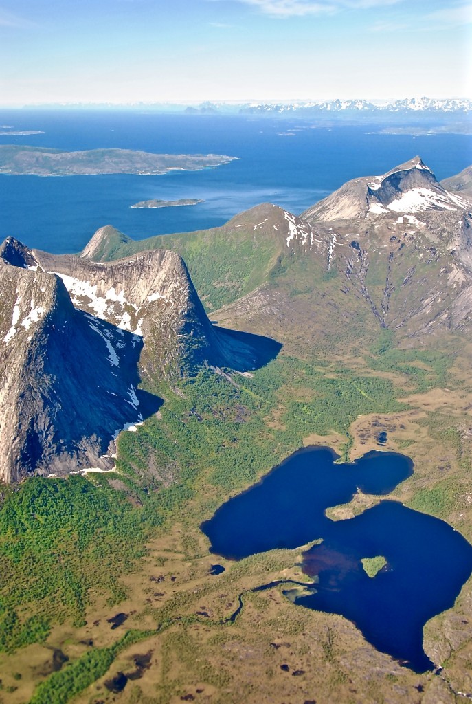 Zdjęcia: Samolot-Narvik, Nordland, LOFOTY, NORWEGIA Zdjęcia: Samolot-Narvik, Nordland, LOFOTY, NORWEGIA