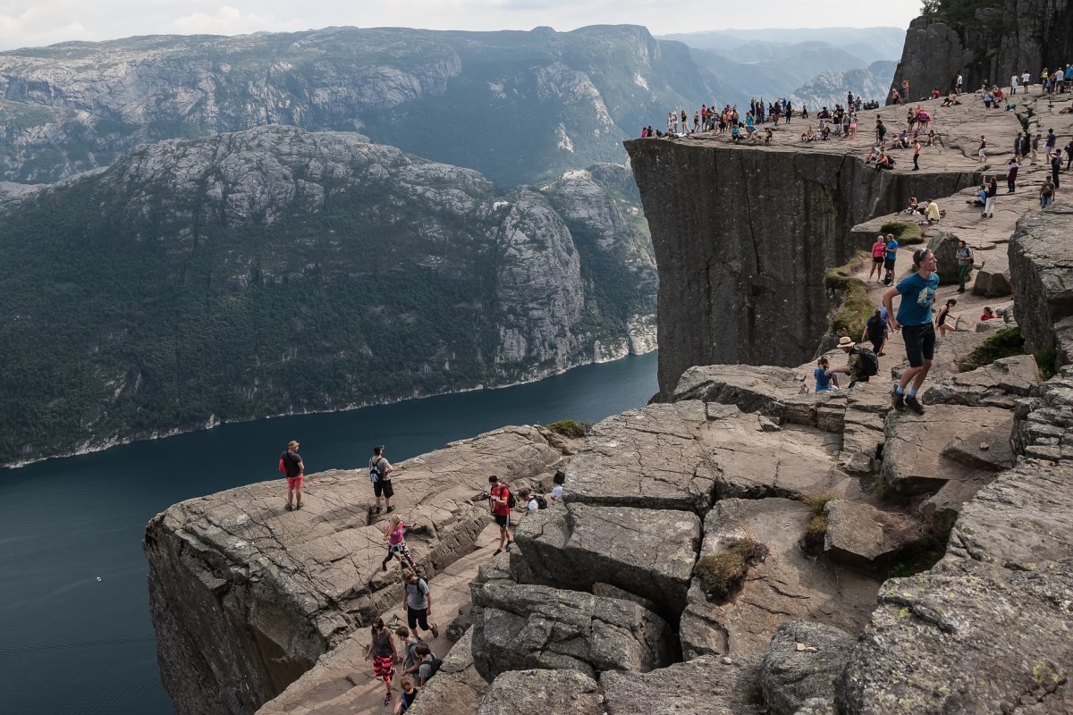 Zdjęcia: Preikestolen, płn. Norwegia, Preikestolen, NORWEGIA Zdjęcia: Preikestolen, płn. Norwegia, Preikestolen, NORWEGIA