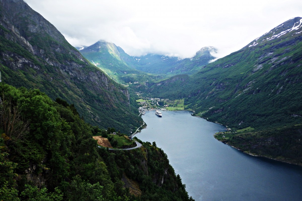 Zdjęcia: Geiranger, Geiranger, Geirangerfjord, NORWEGIA Zdjęcia: Geiranger, Geiranger, Geirangerfjord, NORWEGIA