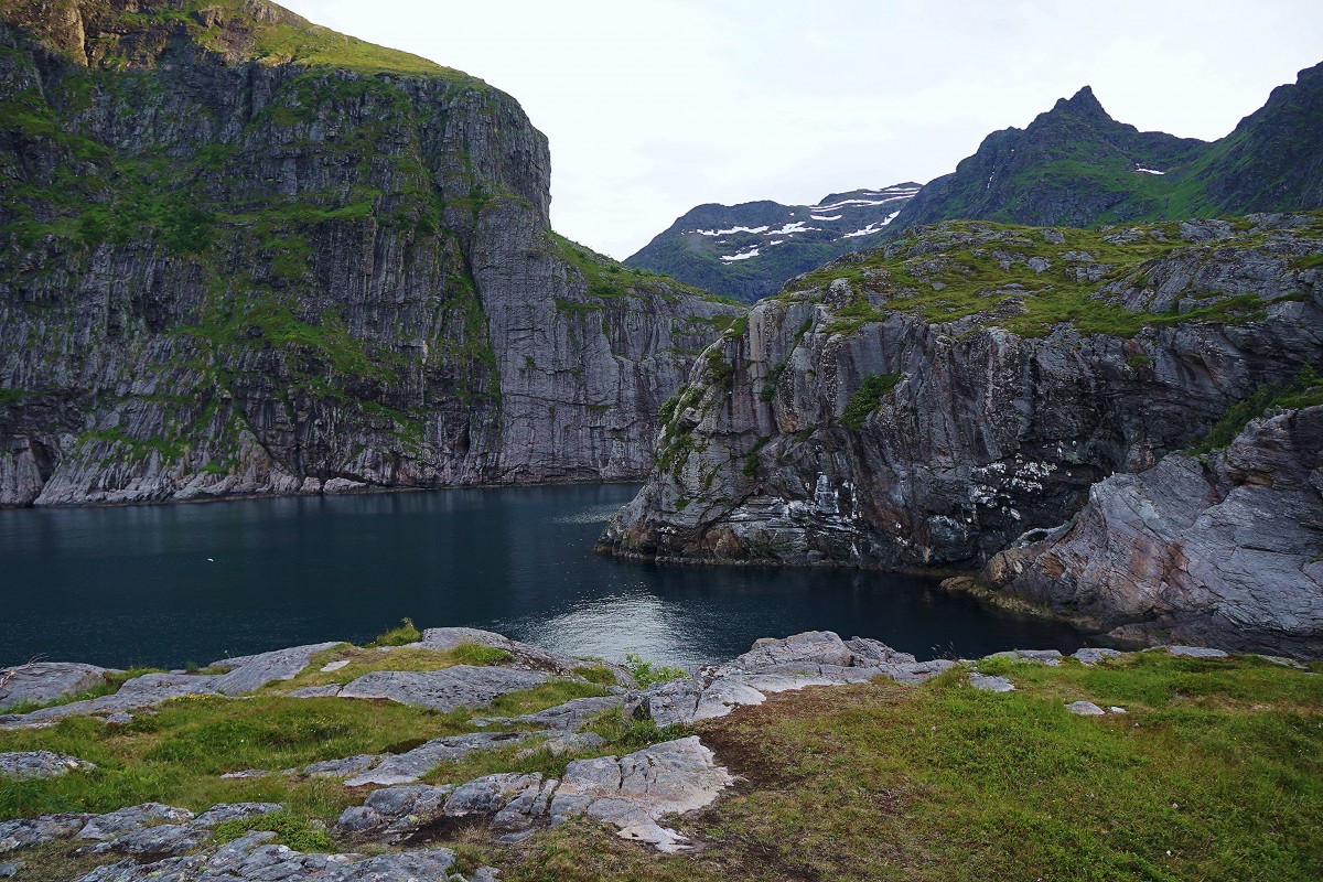 Zdjęcia: Moskenes, Lofoty, Nad fiordem, NORWEGIA Zdjęcia: Moskenes, Lofoty, Nad fiordem, NORWEGIA