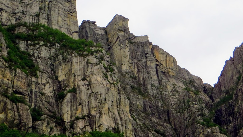 Zdjęcia: Lysefjord, Norwegia południowo - zachodnia, Lysefjord - Preikestolen, NORWEGIA Zdjęcia: Lysefjord, Norwegia południowo - zachodnia, Lysefjord - Preikestolen, NORWEGIA
