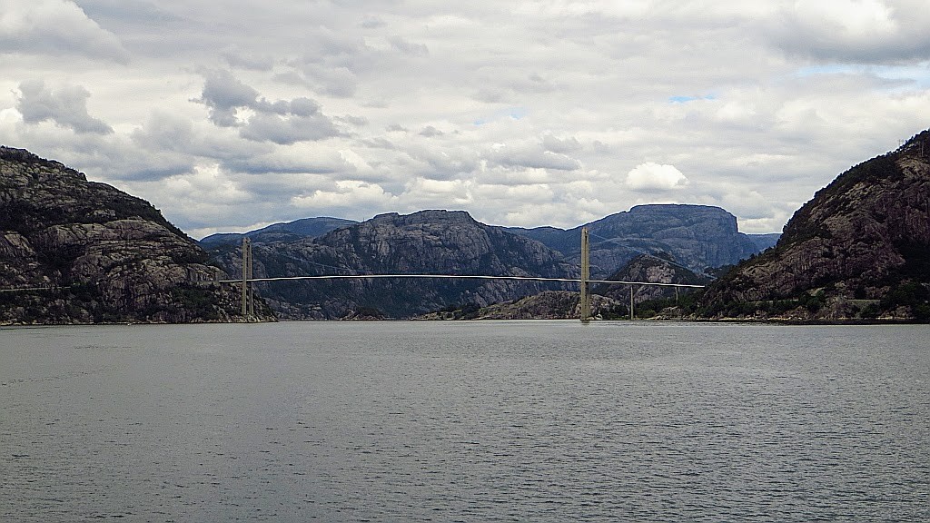 Zdjęcia: Lysefjord, Norwegia południowo - zachodnia, Lysefjord, NORWEGIA Zdjęcia: Lysefjord, Norwegia południowo - zachodnia, Lysefjord, NORWEGIA