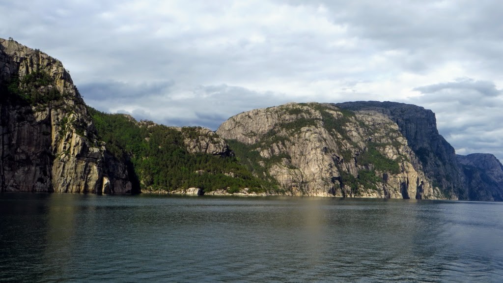 Zdjęcia: Lysefjord, Norwegia południowo - zachodnia, Lysefjord, NORWEGIA Zdjęcia: Lysefjord, Norwegia południowo - zachodnia, Lysefjord, NORWEGIA