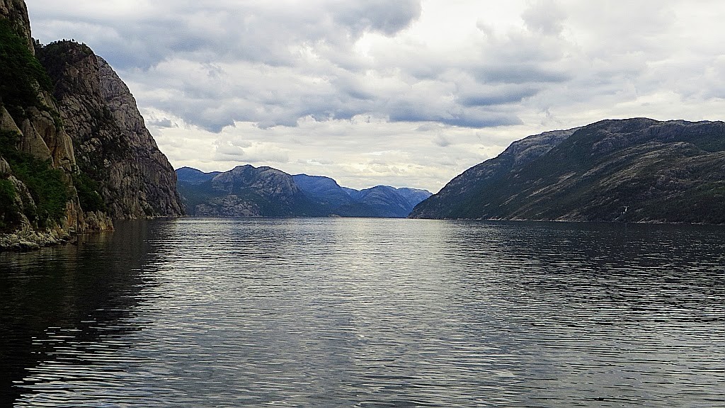 Zdjęcia: Lysefjord, Norwegia południowo - zachodnia, Lysefjord, NORWEGIA Zdjęcia: Lysefjord, Norwegia południowo - zachodnia, Lysefjord, NORWEGIA