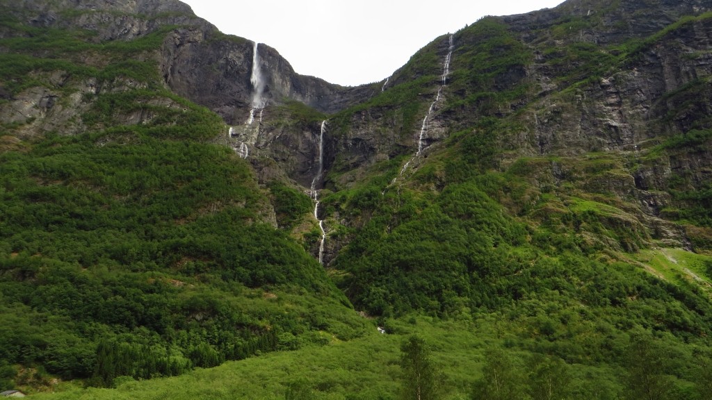 Zdjęcia: Naroyfjord, Norwegia południowo - zachodnia, Naroyfjord, NORWEGIA Zdjęcia: Naroyfjord, Norwegia południowo - zachodnia, Naroyfjord, NORWEGIA