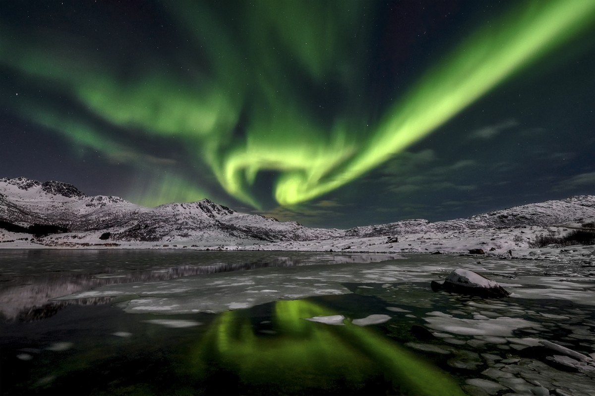 Zdjęcia: okolice Nuss Fiordu, Wyspy Lofockie, Aurora Borealis, NORWEGIA Zdjęcia: okolice Nuss Fiordu, Wyspy Lofockie, Aurora Borealis, NORWEGIA