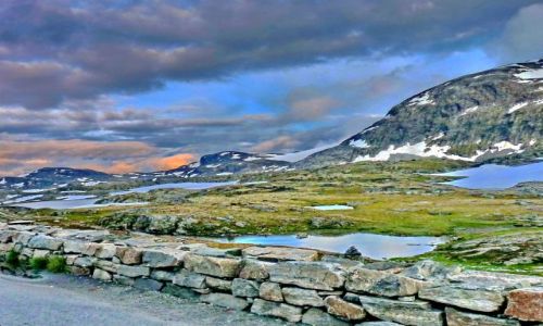 Zdjecie NORWEGIA / Hordaland / Hordaland / Droga przez wyyny Norwegii