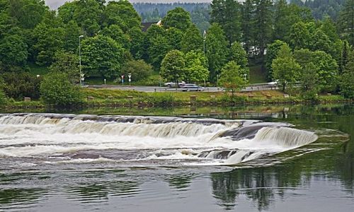 Zdjcie NORWEGIA / Buskerund / Kongsberg / Pynca woda