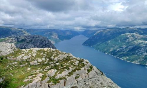 Zdjęcie NORWEGIA / Nordeland / m6 / 20km Lysefiorden z Preikestolen