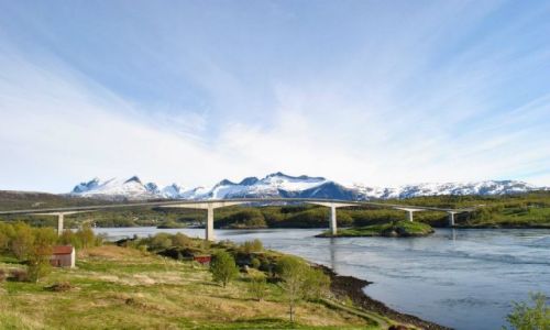 Zdjecie NORWEGIA / Nordland  / Saltstraumen  /  33 kilometry od centrum