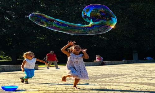 Zdjecie NORWEGIA / Oslo / Vigelandsparken / Walka o bak