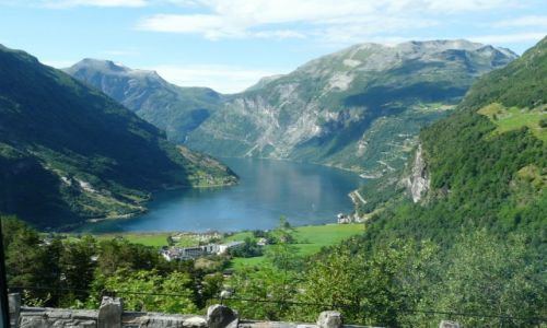 Zdjecie NORWEGIA / - / Geiranger / zachwyt