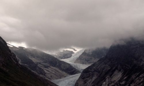 Zdjcie NORWEGIA /  Sogn og Fjordane / na pnoc od Gaupne / 