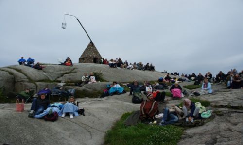 Zdjcie NORWEGIA /  Tjøme / Verdens Ende / Piknik o wschodzie soca