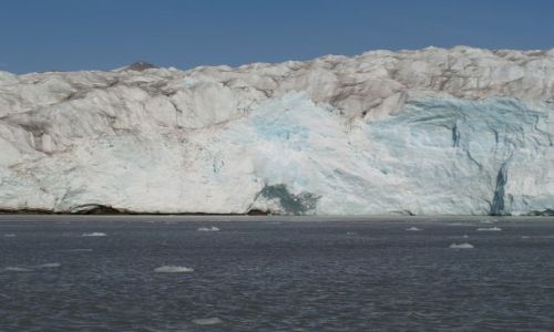 Zdjecie NORWEGIA / Svalbard / Lodowiec Norden Szeld / Lodowiec się cieli