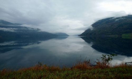 Zdjcie NORWEGIA / sogn og fjordane / skei / widok na Skei
