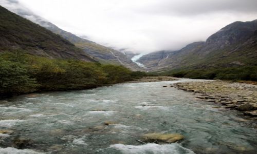 Zdjcie NORWEGIA / Jostedalsbreen / Kjenndalsbreen / W drodze nad lodowiec