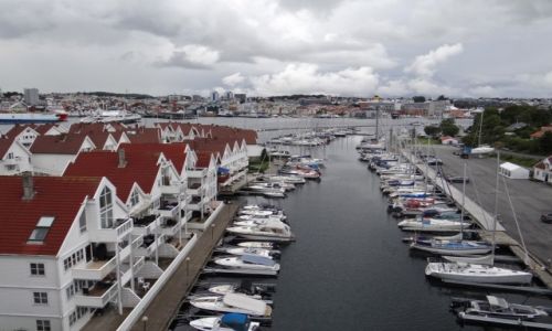 Zdjecie NORWEGIA / Rogaland / Stavanger / Pod mostem.