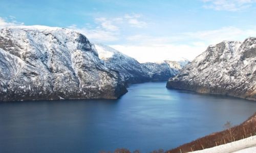 Zdjęcie NORWEGIA / Sogn og Fjordane / Aurland / Aurlandsfjord