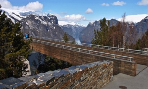 Zdjecie NORWEGIA / Sogn og Fjordane / Aurland / Aurlandsfjord