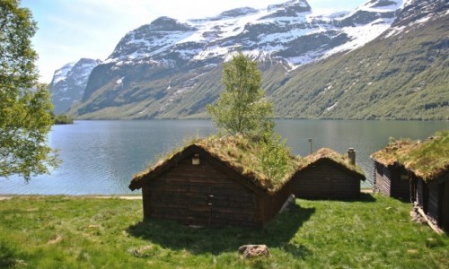 Zdjcie NORWEGIA / Sogn og Fjordane / Loen / chatki... 