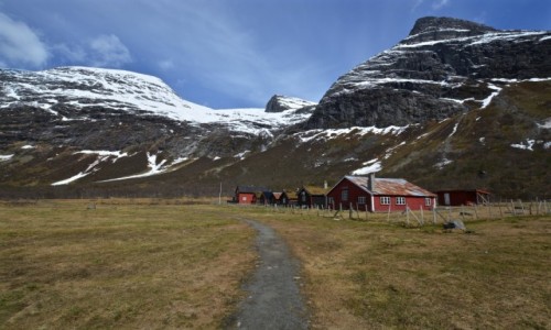 Zdjcie NORWEGIA / Sogn og Fjordane / Loen / wiosna...