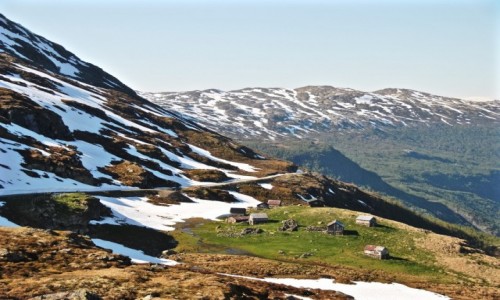 Zdjcie NORWEGIA / Sogn og fiordne / Aurland / wiosna...