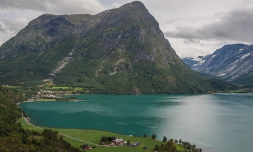 Zdjcie NORWEGIA / pn. Norwegia / Segestad, schronisko / Widok z Segestad
