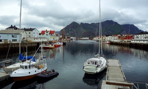 Zdjęcie NORWEGIA / Lofoty / Henningsvær  / Przystań