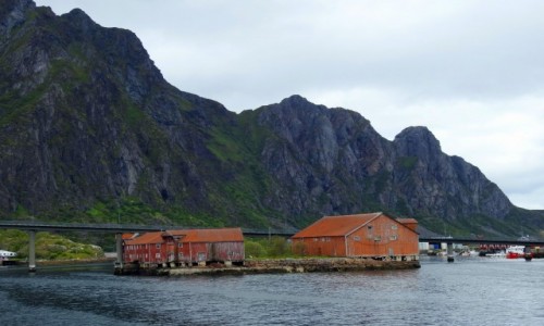 Zdjcie NORWEGIA / Lofoty /  Svolvaer / Most