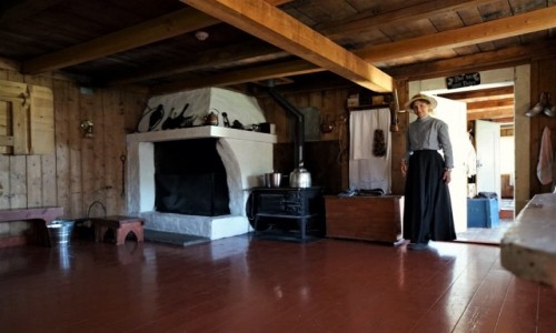 Zdjcie NORWEGIA / Trondheim, Sverresborg  / Trondelag Folk Museum / Budynek szkoy, kuchnia