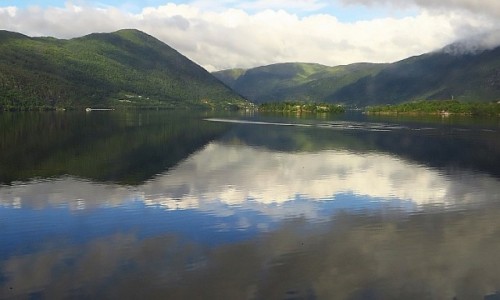 Zdjecie NORWEGIA / Norwegia poudniowo - zachodnia / trasa kolejowa Bergen - Myrdal / norweskie krajobrazy