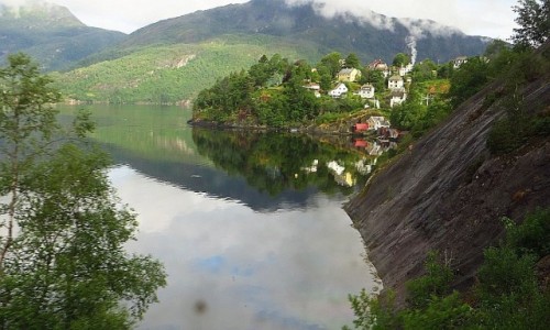 Zdjcie NORWEGIA / Norwegia poudniowo - zachodnia / trasa kolejowa Bergen - Myrdal / norweskie krajobrazy