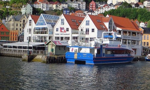 Zdjcie NORWEGIA / Norwegia poudniowo - zachodnia / Bergen / widok na nadbrzee