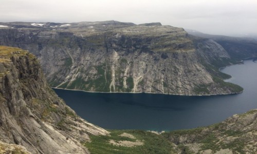 Zdjęcie NORWEGIA / Odda / Hardangervidda Park Narodowy / Okolice trolltunga