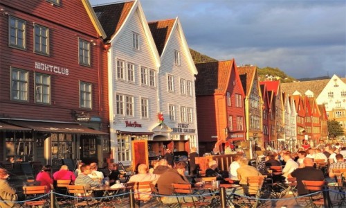 Zdjcie NORWEGIA / Bergen / Bryggen / Przed koronawirusem