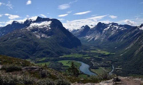 Zdjcie NORWEGIA / More og Romsdal / Andalsnes / Alpy Romsdalskie z Nesaksli