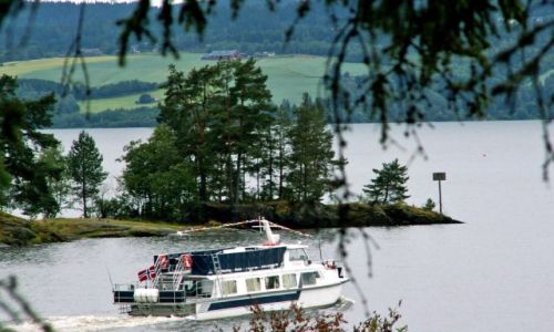 Zdjęcie NORWEGIA / Skandynawia / Gansvika / Jezioro Qyren 07