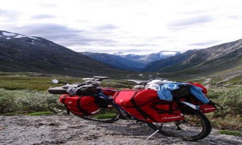 Zdjęcie NORWEGIA / Góry Skandynawskie / Rallarvagen / U wrót doliny