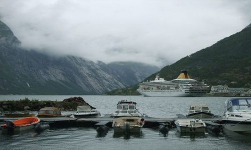Zdjcie NORWEGIA / brak / Eidfjord / Prom2