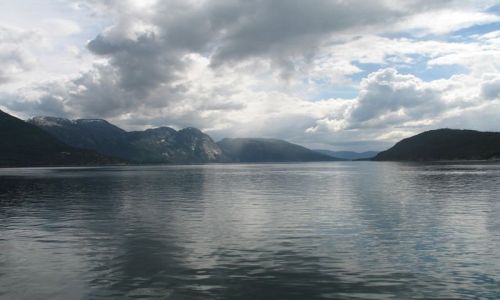 Zdjecie NORWEGIA / Jondal / Hardangerfiorden / Hardangerfiorden