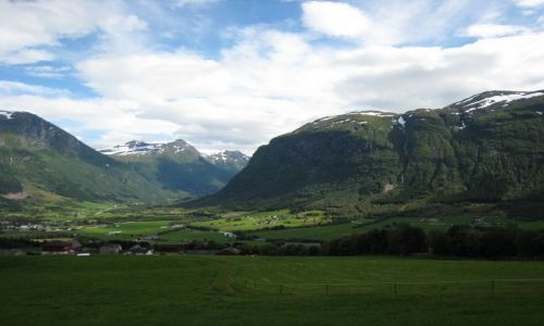 Zdjecie NORWEGIA / brak / gdzies w górach / widok