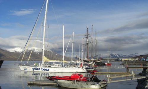 Zdjecie NORWEGIA / Svalbard / Longyearbyen / Port w Longyearbyen